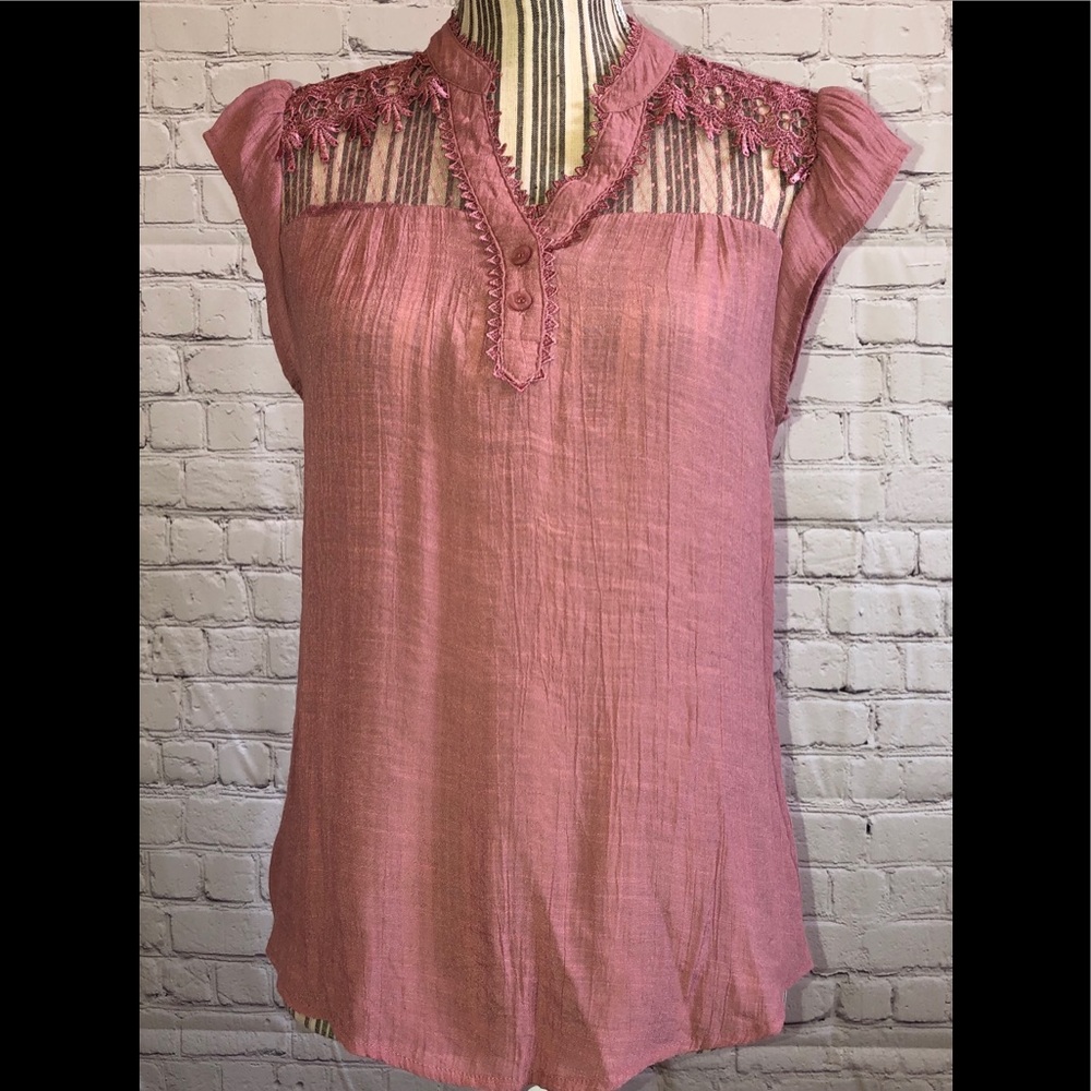 NWOT Sweet Wanderer BOHO mauve blouse